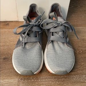 Edge Lux Women’s shoe size 10